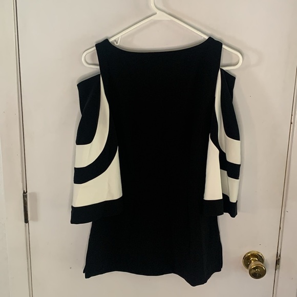 Boston Proper black white striped knit top with cold shoulder 3/4 sleeves Sz XS - Picture 9 of 9